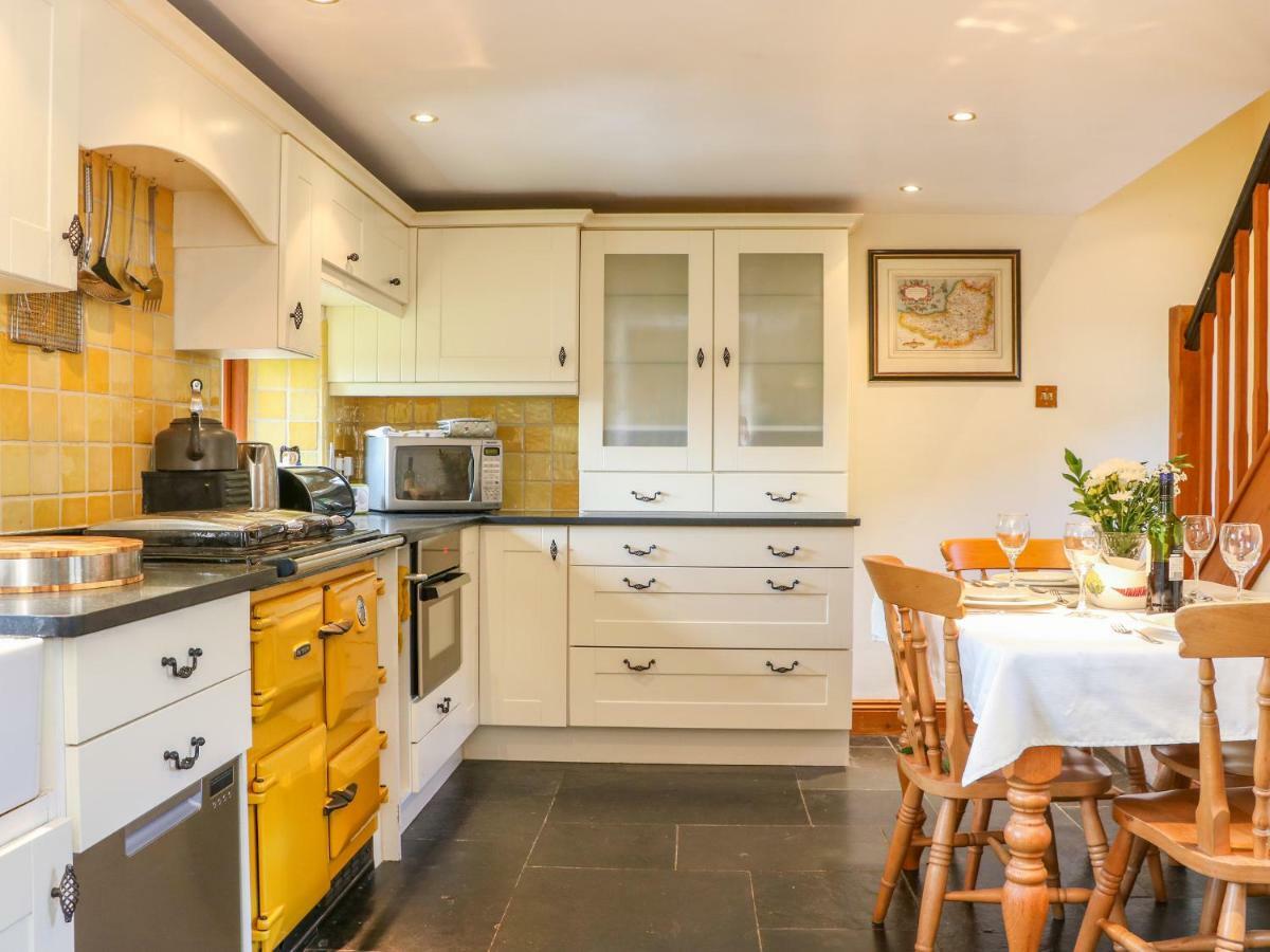 Great Bradley Cottage 曼海德 外观 照片